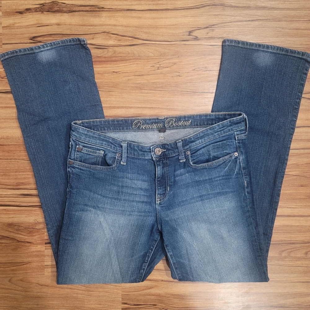 Women's GAP 1969 Premium Bootcut Blue Denim Fashion Jeans